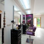 Salon fryzjerski, design, podswietlenie